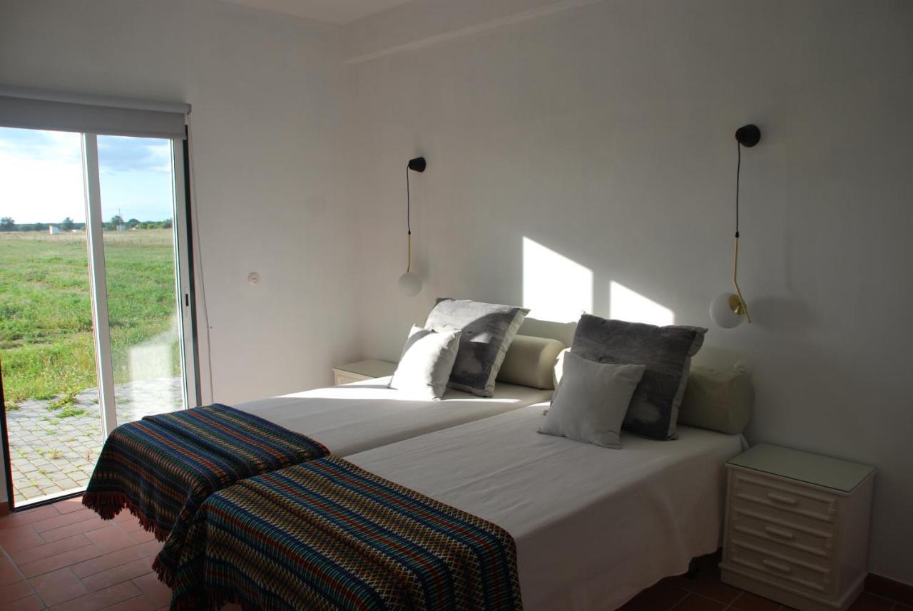 Monte Ramos Guest House Ферейра до Алентежу Екстериор снимка