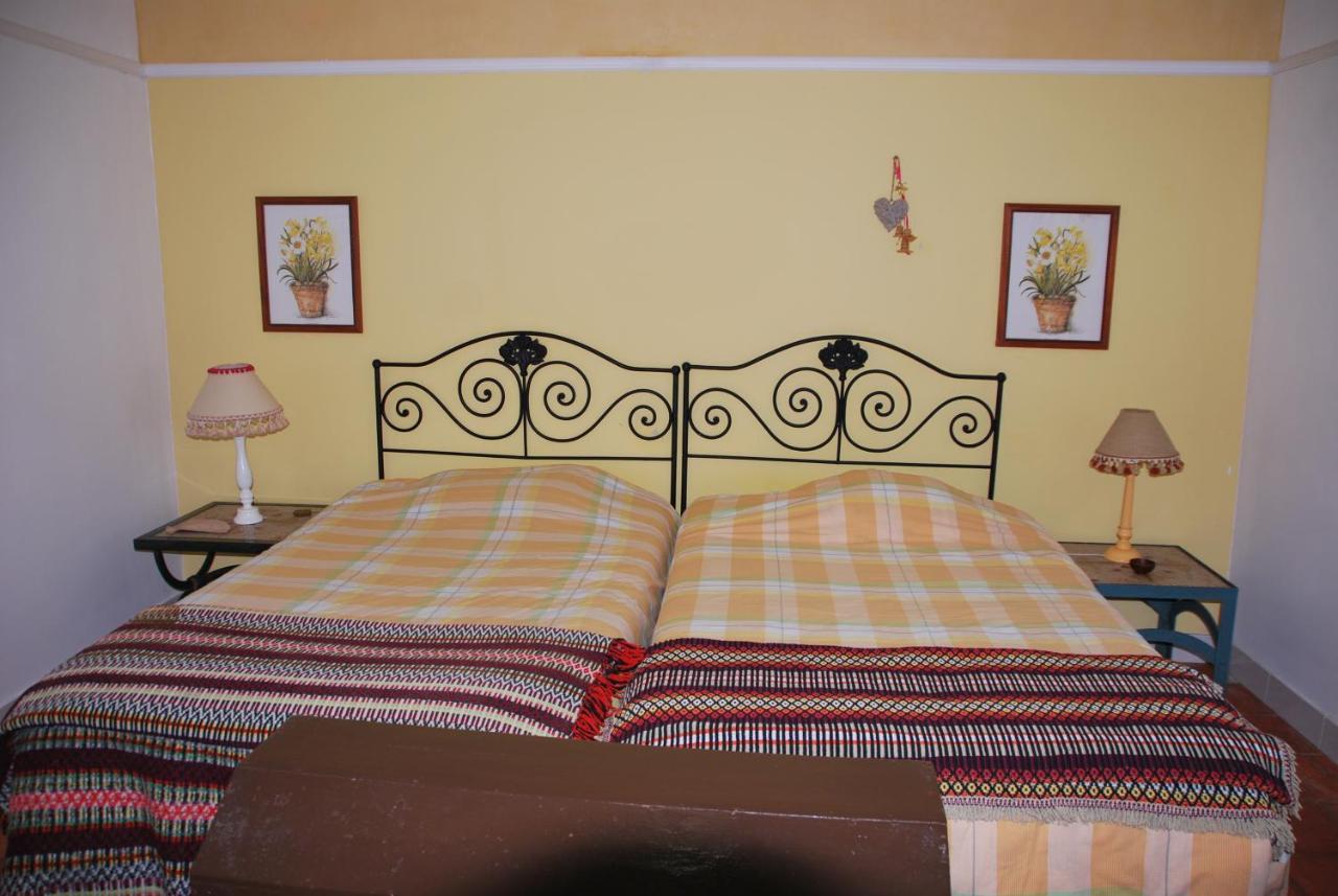 Monte Ramos Guest House Ферейра до Алентежу Екстериор снимка
